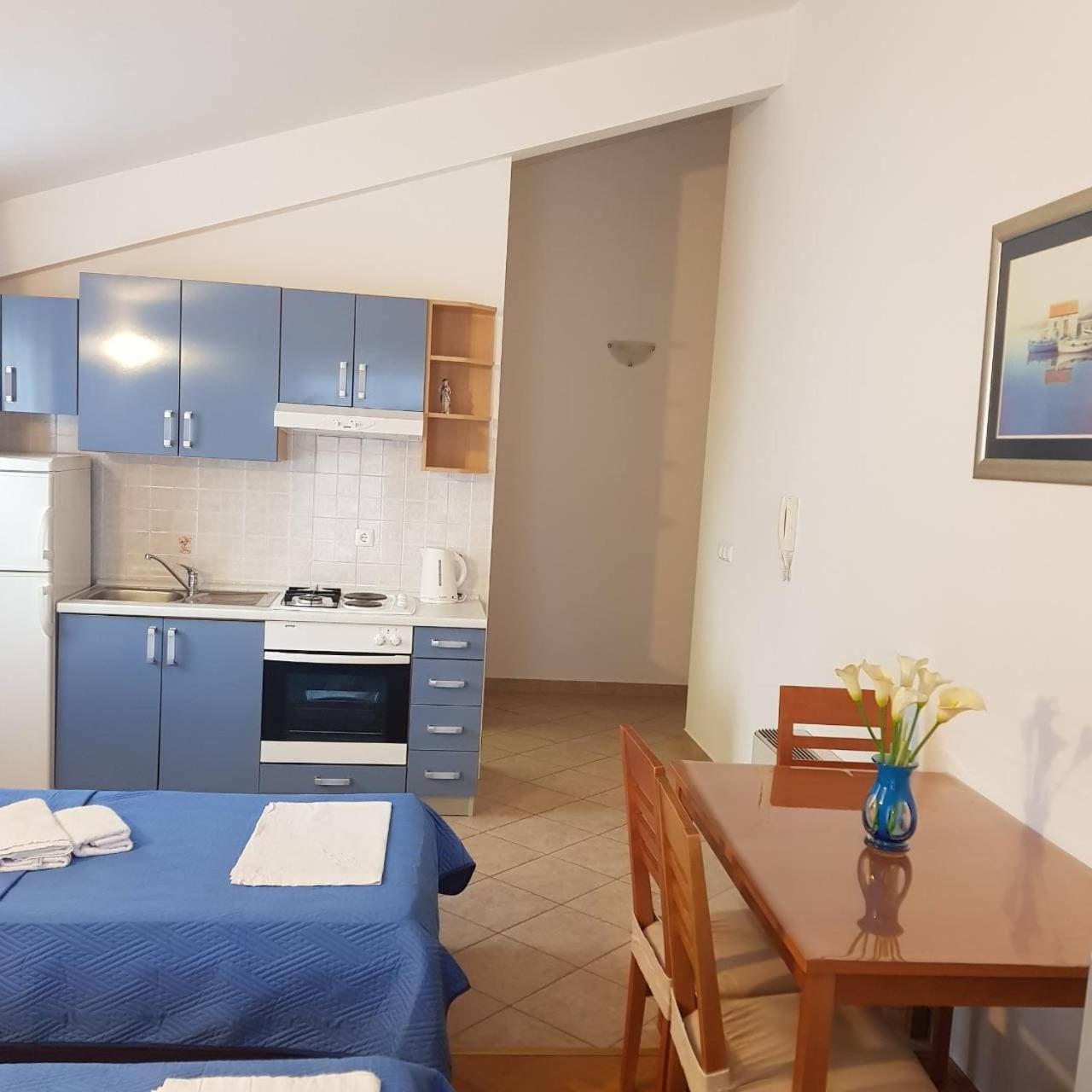 Apartmani Katarina Makarska Room photo